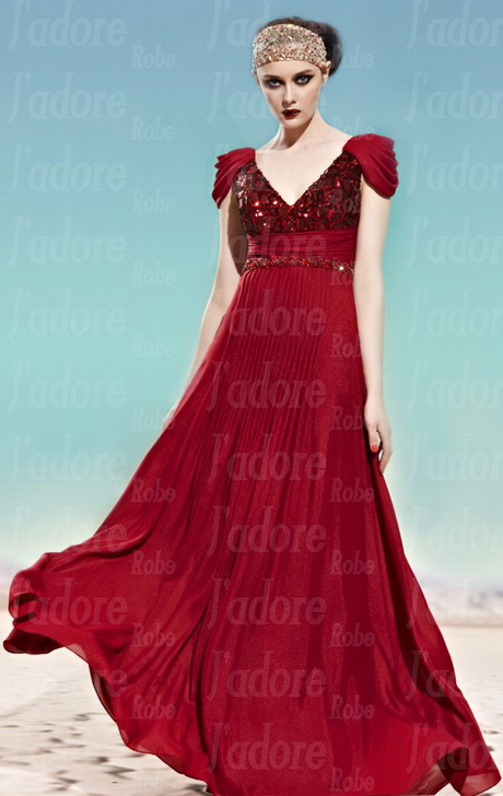 Robe rouge vintage