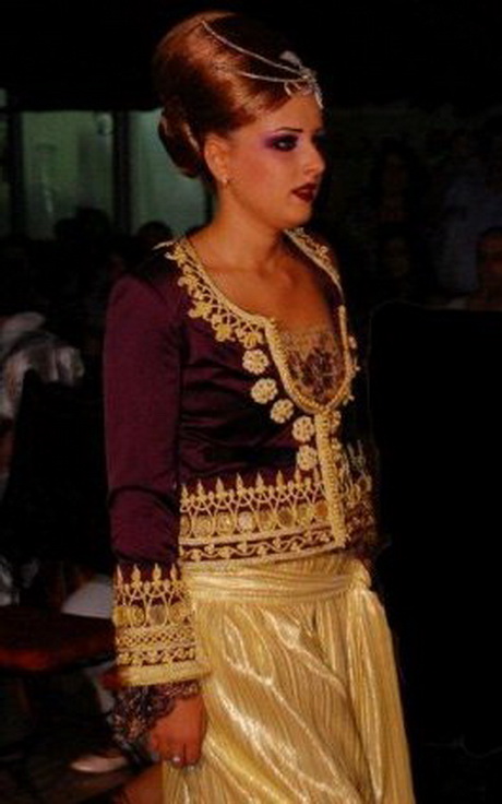 Tenue traditionnelle algeroise