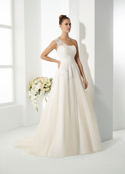 Robe de mariée hiver 2018