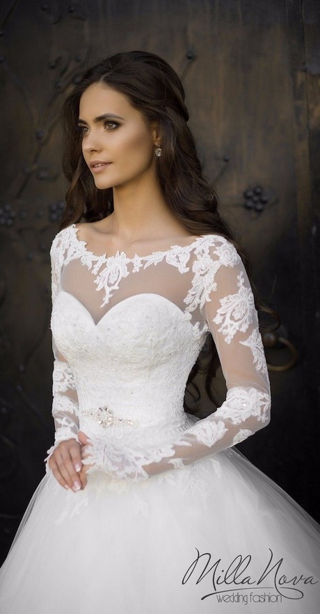 Robe de mariée manche longue 2018