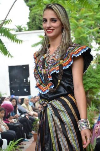 Robe kabyle moderne 2017 pour jeune fille