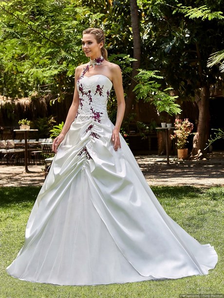 Robe de mariée de couleur 2019