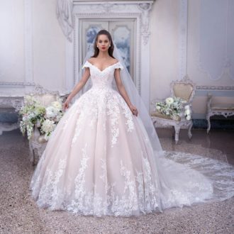 Robe de mariée demetrios 2019