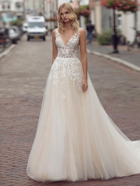 Robe de mariée couleur 2022