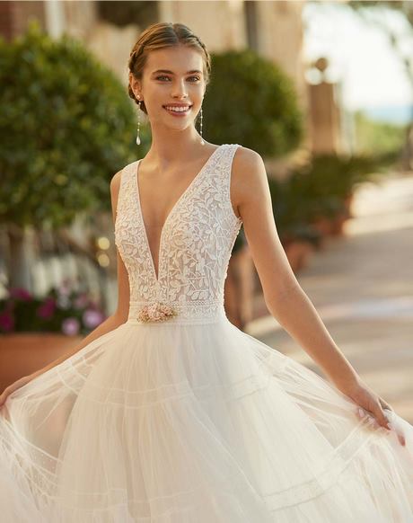 Robe de mariée dentelle 2022