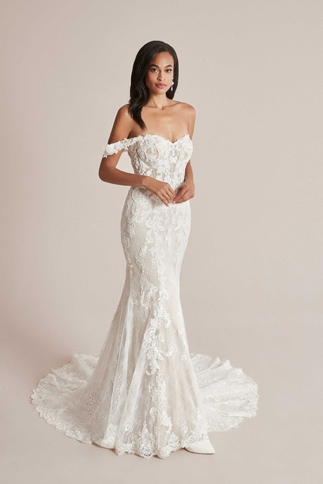 Robe de mariée rouge et blanche 2022