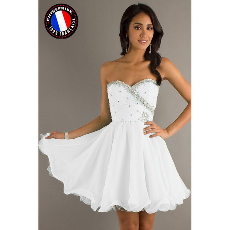 Robe blanche courte bustier