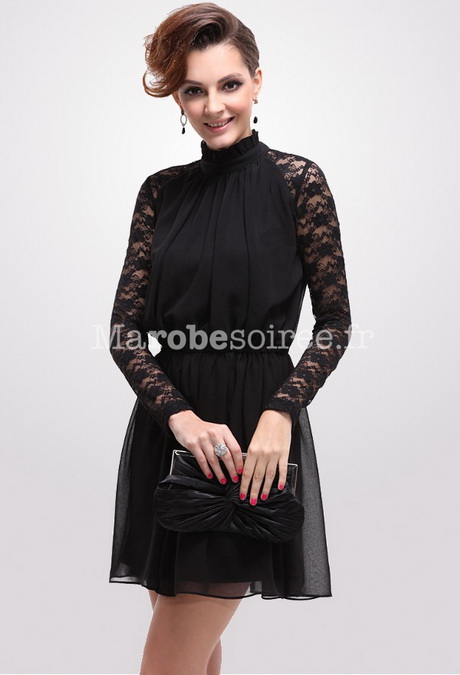 Robe dentelle noire manches longues