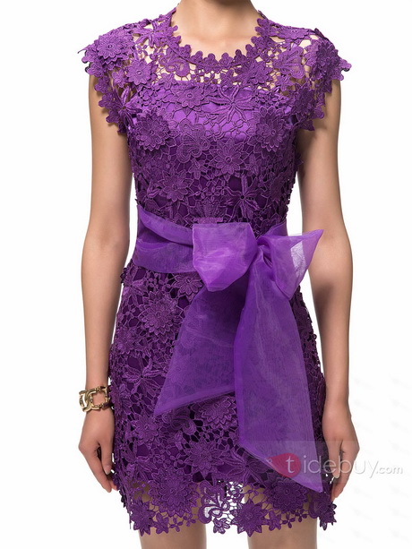 Robe dentelle violette