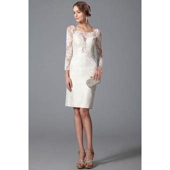 Robe blanche droite courte