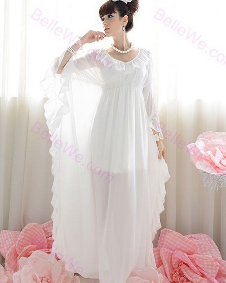 Robe blanche longue fluide