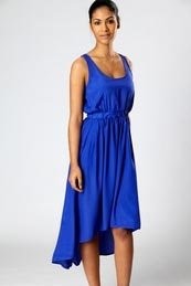 Robe bleu asymétrique