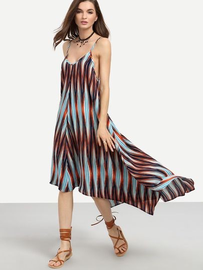 Robe bretelle asymétrique