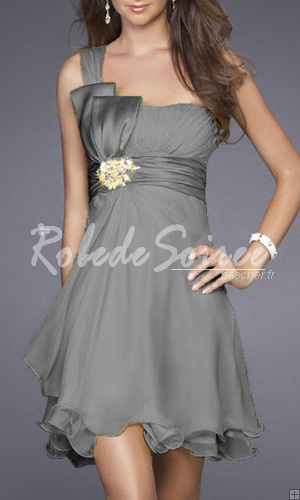 Robe cocktail grise pour mariage
