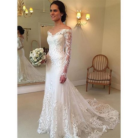 Robe de mariée avec manche longue