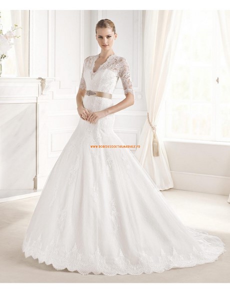 Robe de mariée avec manche