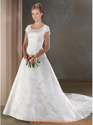 Robe de mariée avec manche