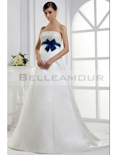 Robe de mariée bleu et blanc