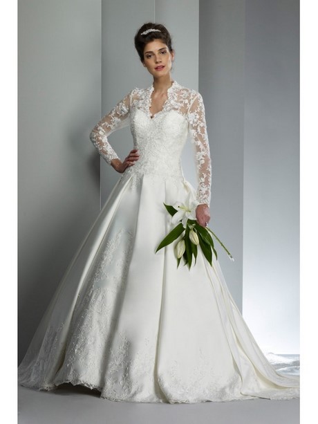 Robe de mariée longue manche dentelle