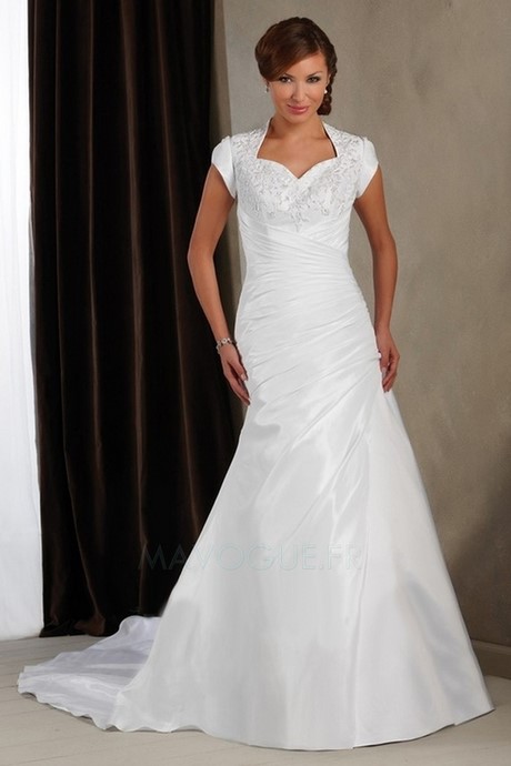 Robe de mariée manche courte