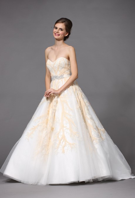 Robe de mariée princesse rose