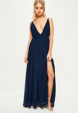 Robe longue ouverte sur le coté