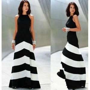 Robe longue rayée noir et blanche