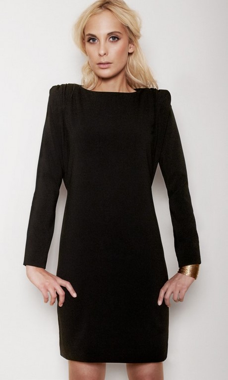 Robe noir longue manche longue