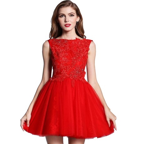 Robe rouge cocktail courte