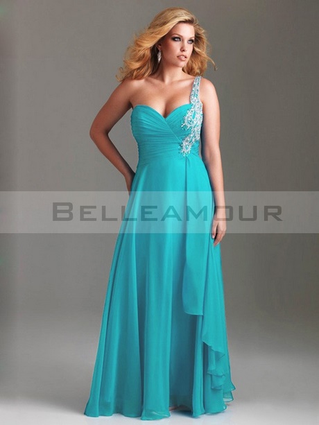 Robe bleu clair pour un mariage