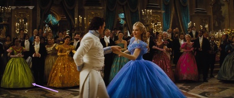 Robe film cendrillon