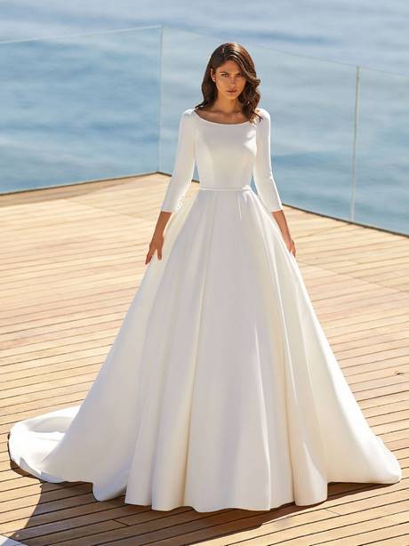 Pronovias 2021 robe de soiree