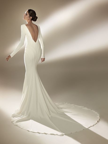 Pronovias 2021 robe de soiree