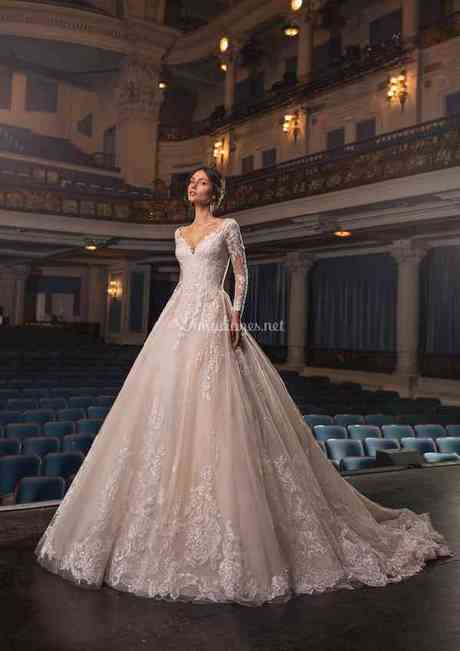 Pronovias 2021 robe de soiree