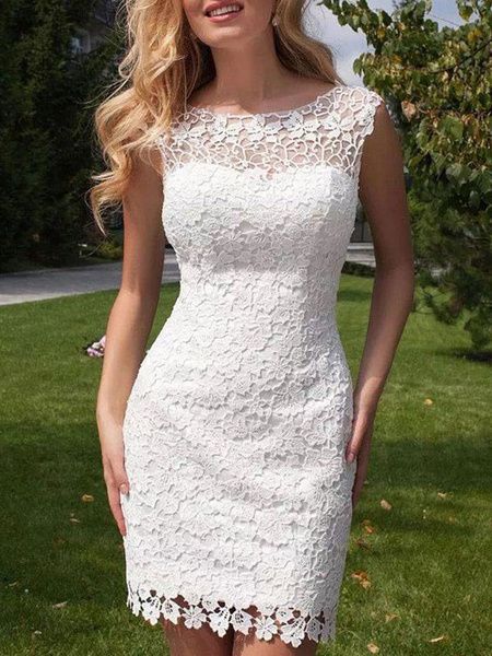 Robe blanche courte 2021