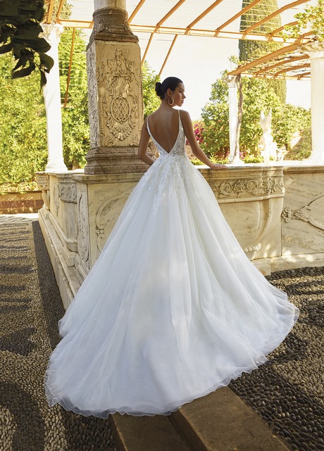 Robe de mariée cosmobella 2021