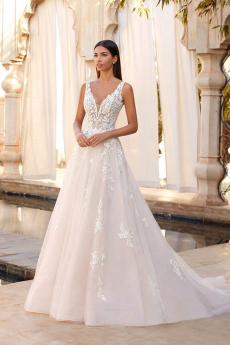 Robe de mariée demetrios 2021