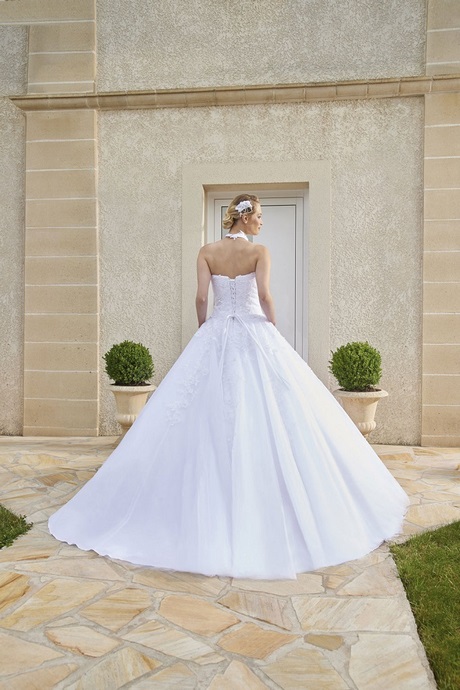 Robe de mariée rouge 2021