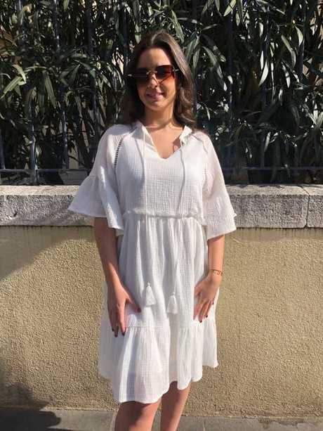 Robe blanche simple et chic