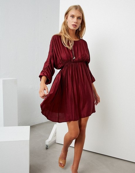 Robe courte bordeaux