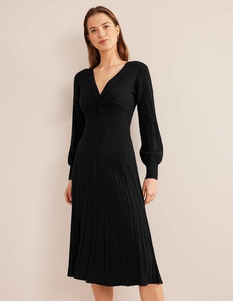 Robe noire maille