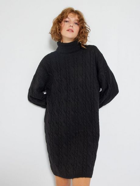 Robe noire maille