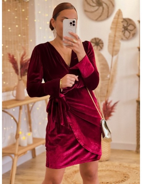 Robe rouge bordeaux courte