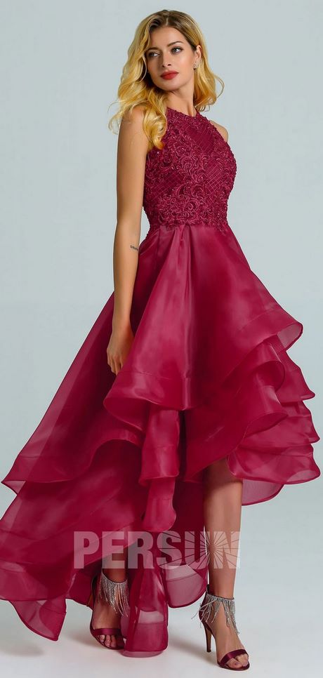 Robe rouge bordeaux courte