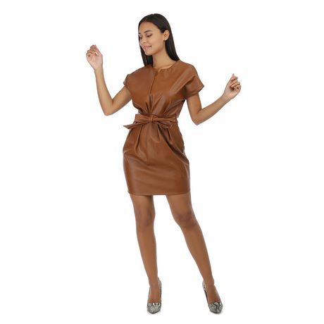 Robe simili cuir camel