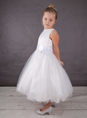 Communion robe blanche