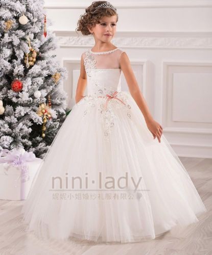 Robe communion ado