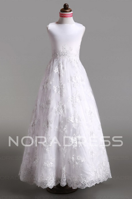 Robe communion dentelle