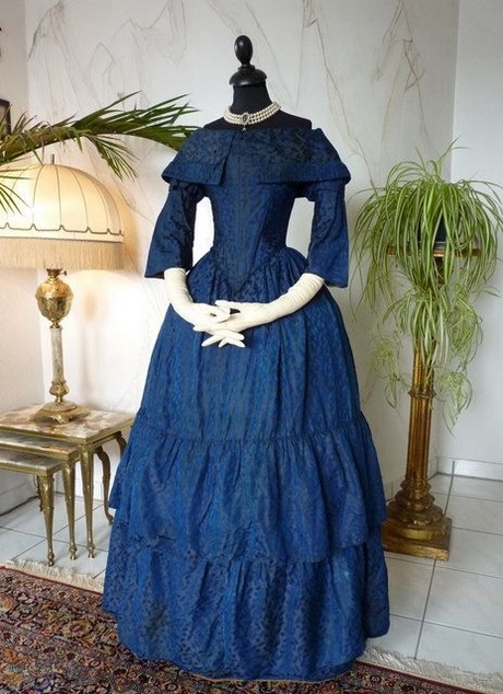 Robe de bal ancienne