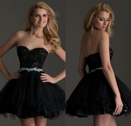 Robe de bal noir et or